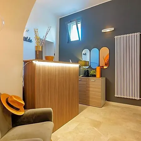 Casa Matilde 3* טאראנטו
