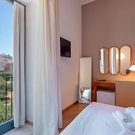 Casa Matilde 3* טאראנטו